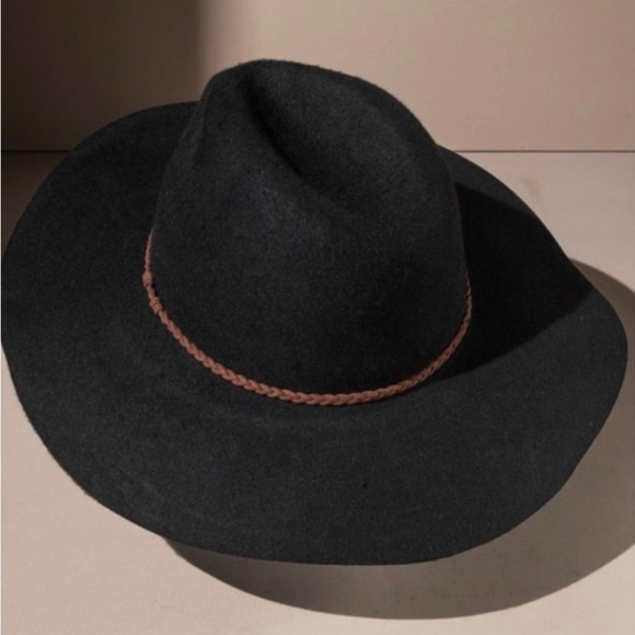 NEW Wool Black felt wide brim panama hat with suede braided ribbon detail - Picture 3 of 6